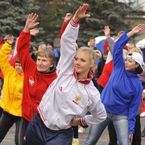 Утренняя зарядка для всех желающих будет проходить на площади Маркина каждое воскресение 