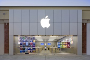 Чистая прибыль Apple за последний квартал выросла на 13,3 %
