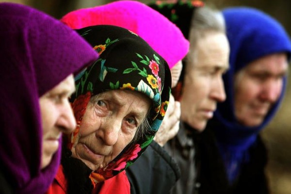 Правительство России надумало повысить пенсионный возраст