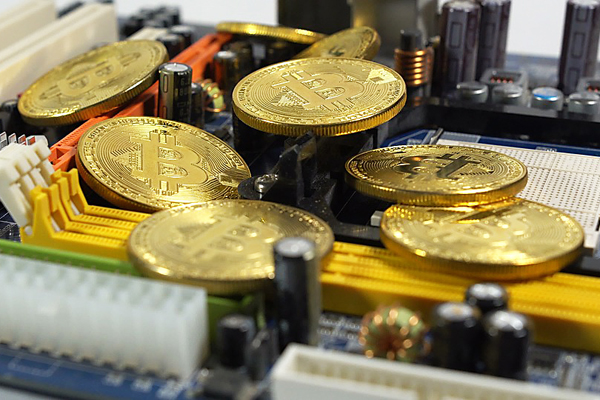 Как заработать биткоины: какие способы использовать