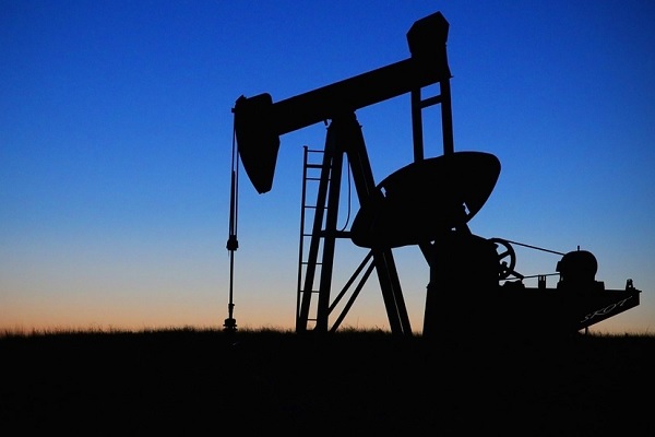 Россия увеличила нефтедобычу