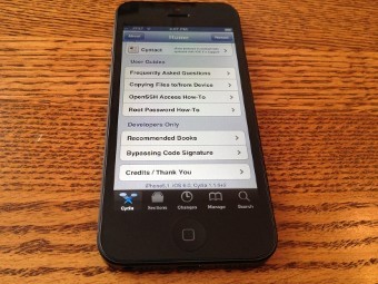 Американский хакер взломал iPhone 5 Американский хакер взломал iPhone 5