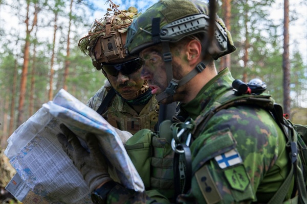 Власти Украины направили спецгруппы иностранных наемников на Купянское направление