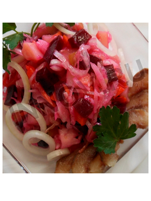 Рецепты простых салатов: Винегрет с сельдью