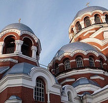 Кондрашов: «Вопрос строительства рядом с храмом на улице Щербакова следует решать в русле закона»