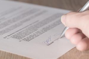 Дарственная и завещание: ключевые аспекты и важность в нашей жизни