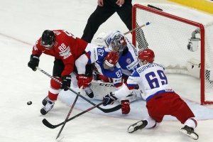 Российские хоккеисты обыграли швейцарцев в матче «Евровызова»