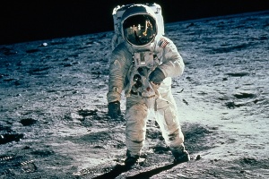 День в истории. 42 года назад земляне в последний раз полетели на Луну
