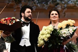 Анна Нетребко и Юсиф Эйвазов отказались от участия в концерте «Классика на Дворцовой»
