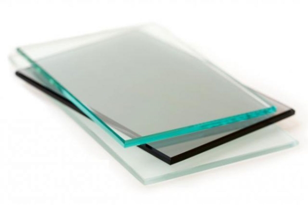 Стеклянные конструкции в моде