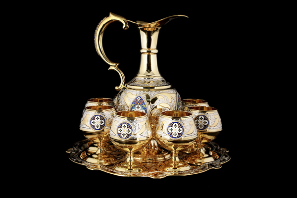 Неповторимые авторские работы лучших мастеров древнего аула златокузнецов Кубачи