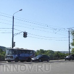 На Окском съезде перевернулся пассажирский автобус