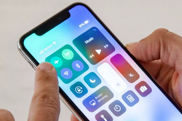 Apple уличили в слежке за владельцами iPhone 11