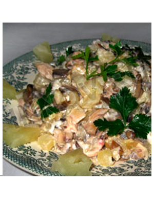 Простые рецепты салатов: Салат из курицы с ананасами