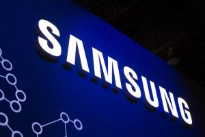 Samsung готовится представить второй смартфон Galaxy Fold со складывающимся экраном