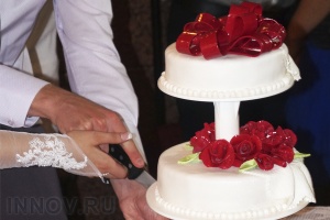 Кадыров пригласил всех желающих на свадьбу 17-летней девушки и главы РОВД