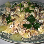 Простые рецепты салатов: Салат из курицы с ананасами