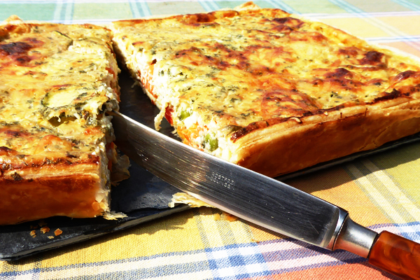 Слоеный пирог из куриного филе