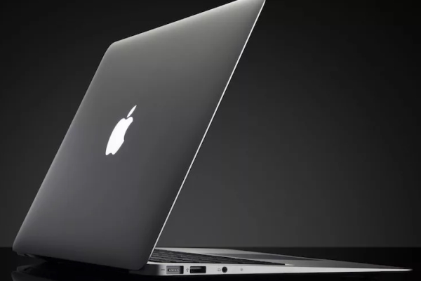 Apple   Macbook Air  Macbook Pro
