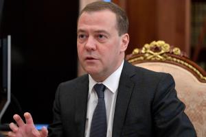 Медведев рассказал о сути реформирования налоговой системы для самозанятых граждан