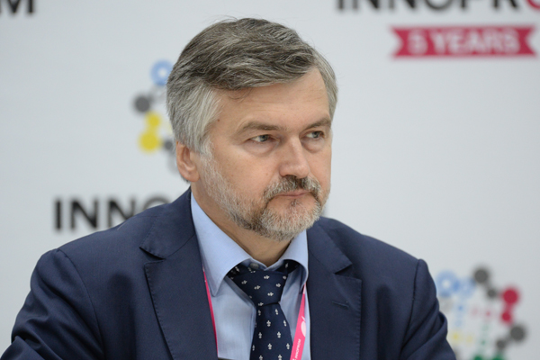 Санкции скажутся на ВВП России в 2015 году