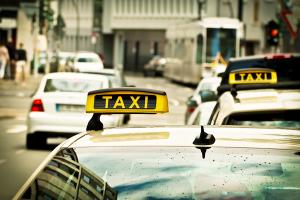 Поездки на такси могут заметно подорожать