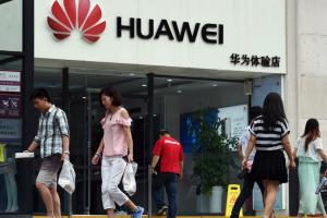 Huawei в США сокращает 70% сотрудников