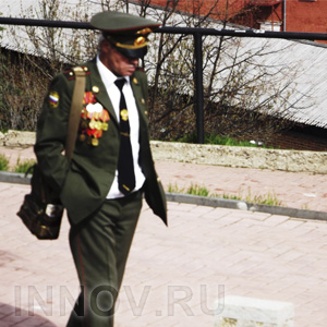 У выпускников вузов появится выбор: год по призыву или два по контракту