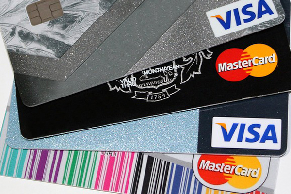 Европейские банки готовы отказаться от Visa и MasterCard