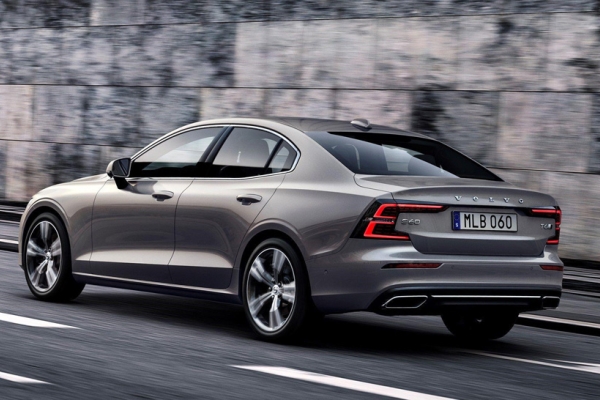 Volvo начала принимать заказы на спортивный седан S60 