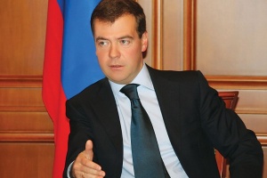 Медведев о падении рубля: мы все находимся в одной лодке