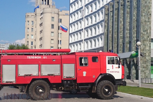 Нижегородские пожарные спасли на пожаре 54 человека