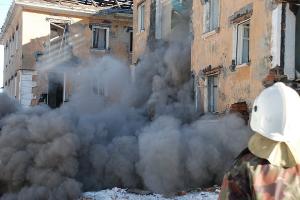 На Сахалине сгорело общежитие энергетиков – больше ста человек остались без крова
