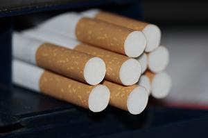 Совет Федерации решил повысить акцизы на ввоз сигарет из-за границы