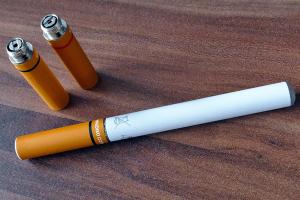 Минздрав надеется на принятие закона об акцизах на электронные сигареты