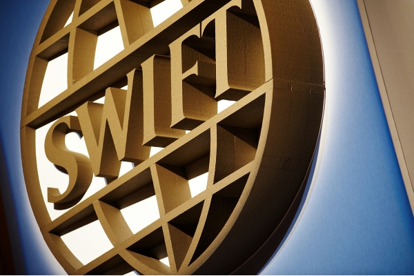 Отключение российских банков от SWIFT аналогично объявлению войны