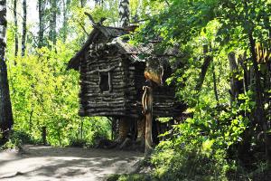 Баба Яга – женщина-змея и родня индийских монстров