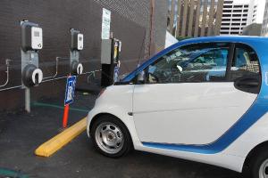 Xiaomi заявляет, что планы по производству электромобилей выполняются с опережением графика на фоне отчета о падении доходов