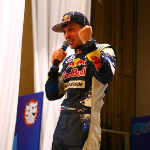 Автогонщик Никита Шиков провел теоретический и практический урок по дрифтингу для нижегородцев