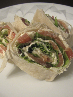 Рулетики с семгой