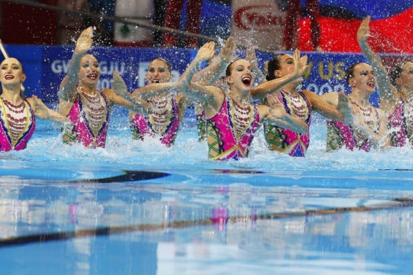Россияне завоевали золото и серебро на чемпионате мира по водным видам спорта