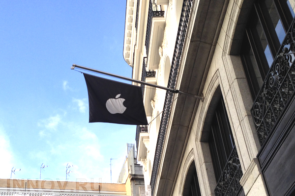 Apple снова подозревается в координации цен на смартфоны