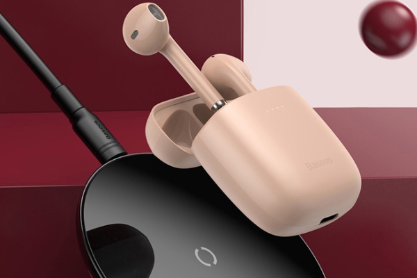 Xiaomi представила беспроводные наушники за 22 доллара