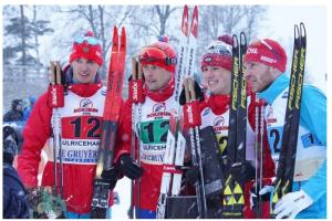 Две российские эстафетные команды лыжников зашли на пьедестал почета в Швеции