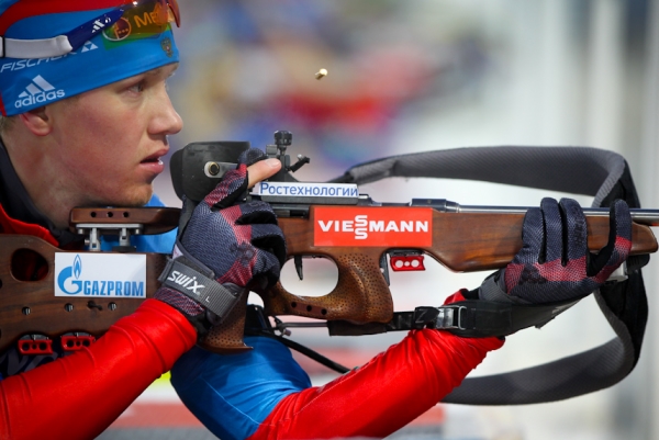 Алексей Волков стал победителем индивидуальной гонки на чемпионате Европы по биатлону