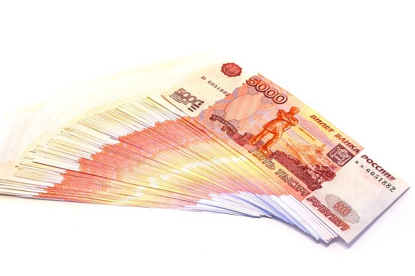 В столичном автосалоне у клиента похитили около 30 миллионов рублей
