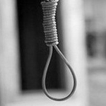 Сотрудника ДПС нашли повешенным у себя дома