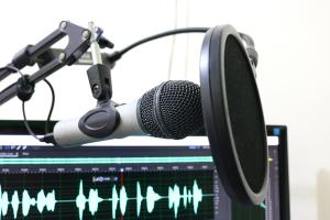 Использование синтеза речи для событий: открытие новых горизонтов в организации праздников и мероприятий