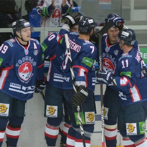 Нижегородское «Торпедо» одержало победу над ярославским «Локомотивом» 