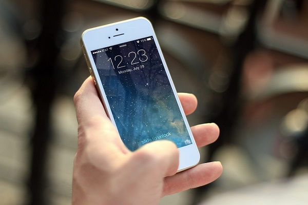 Рекламный ролик с дешевым iPhone SE2 или iPhone 9 впечатлил пользователей